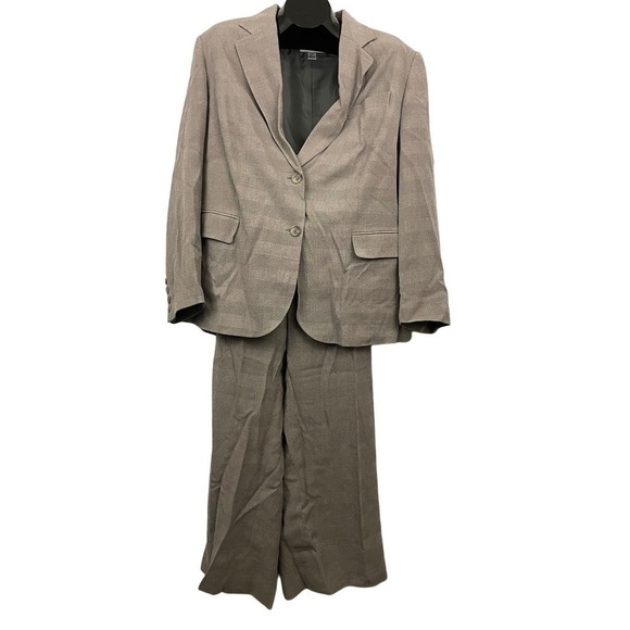 Women's Tan Blazer Suit Jacket - Picture 1 of 16